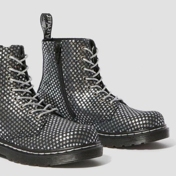 Dr. Martens new without Box size 5 Ladies  1460 Pascal Boot star boots - Picture 3 of 16